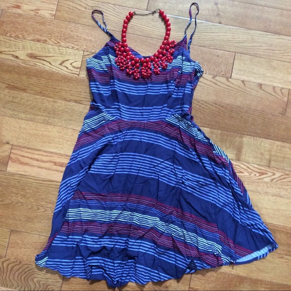 Old Navy Dresses & Skirts - Spaghetti strap summer dress Old Navy M